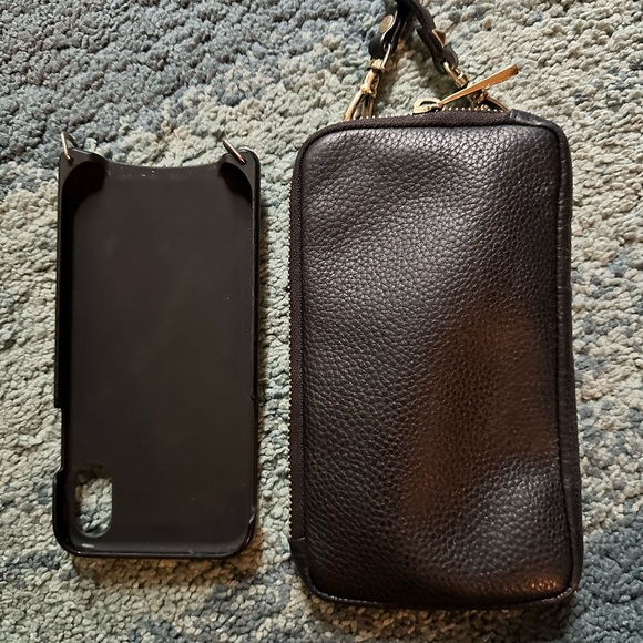 Bandolier Hailey XR iPhone case, expandable pouch and Sarah pyramid stud strap. - Picture 2 of 12